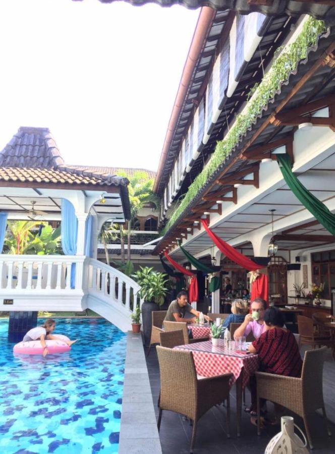 Raintree Boutique Villa&Gallery Yogyakarta Extérieur photo