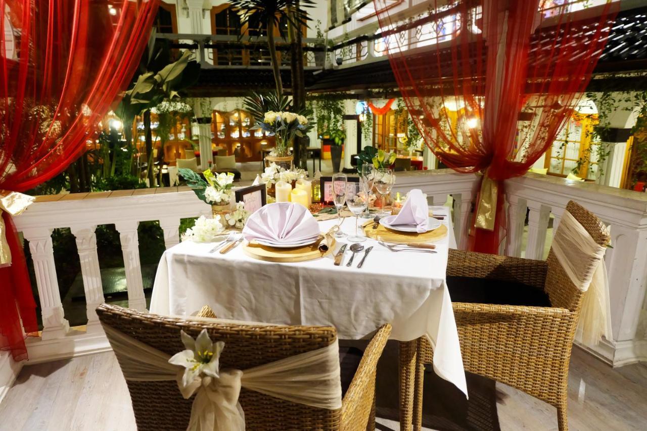 Raintree Boutique Villa&Gallery Yogyakarta Extérieur photo