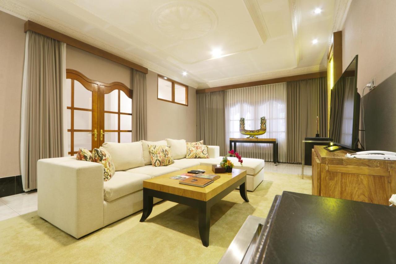 Raintree Boutique Villa&Gallery Yogyakarta Extérieur photo